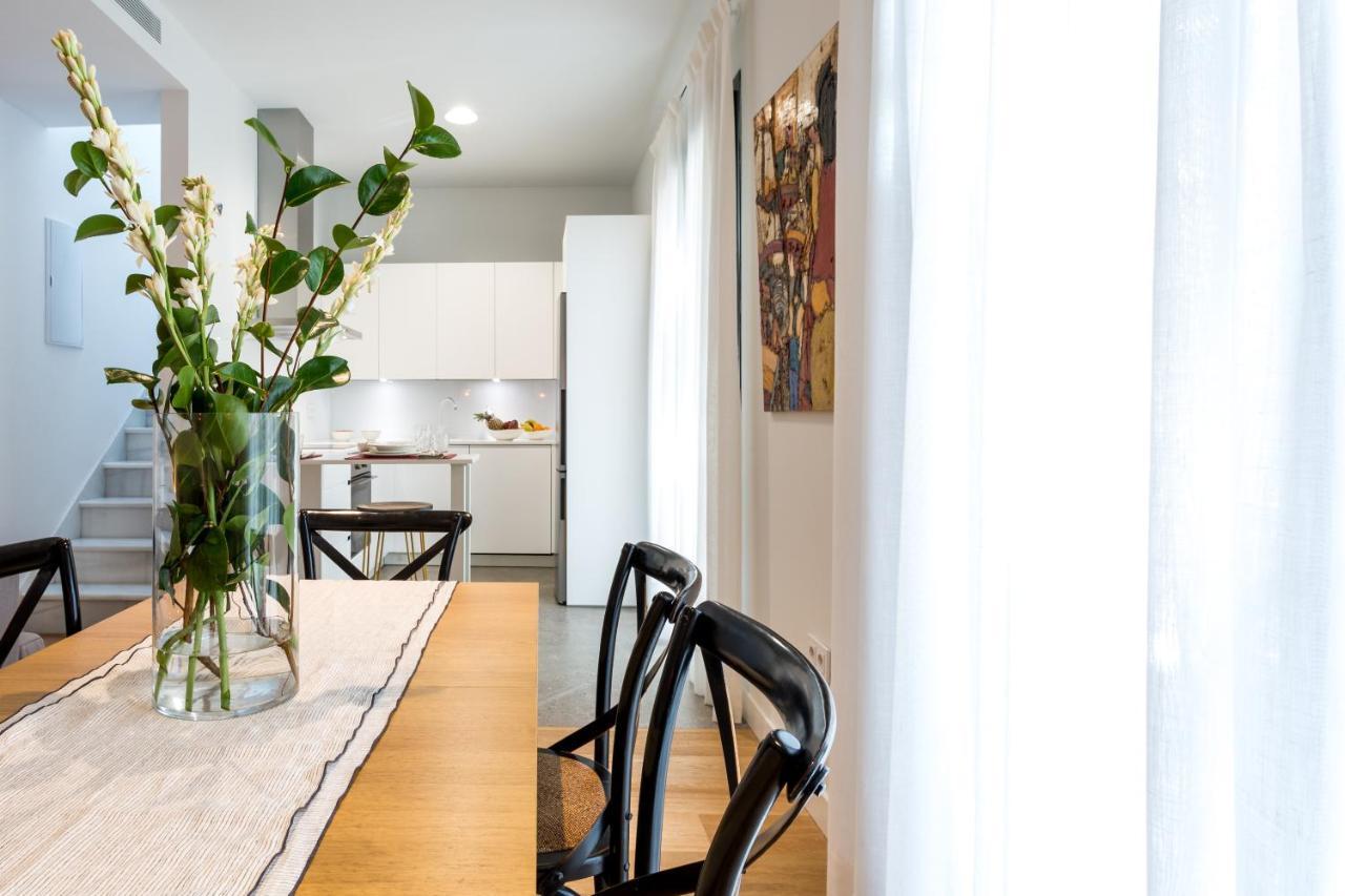 Apartamentos Rg Plaza De Espana Севилья Экстерьер фото