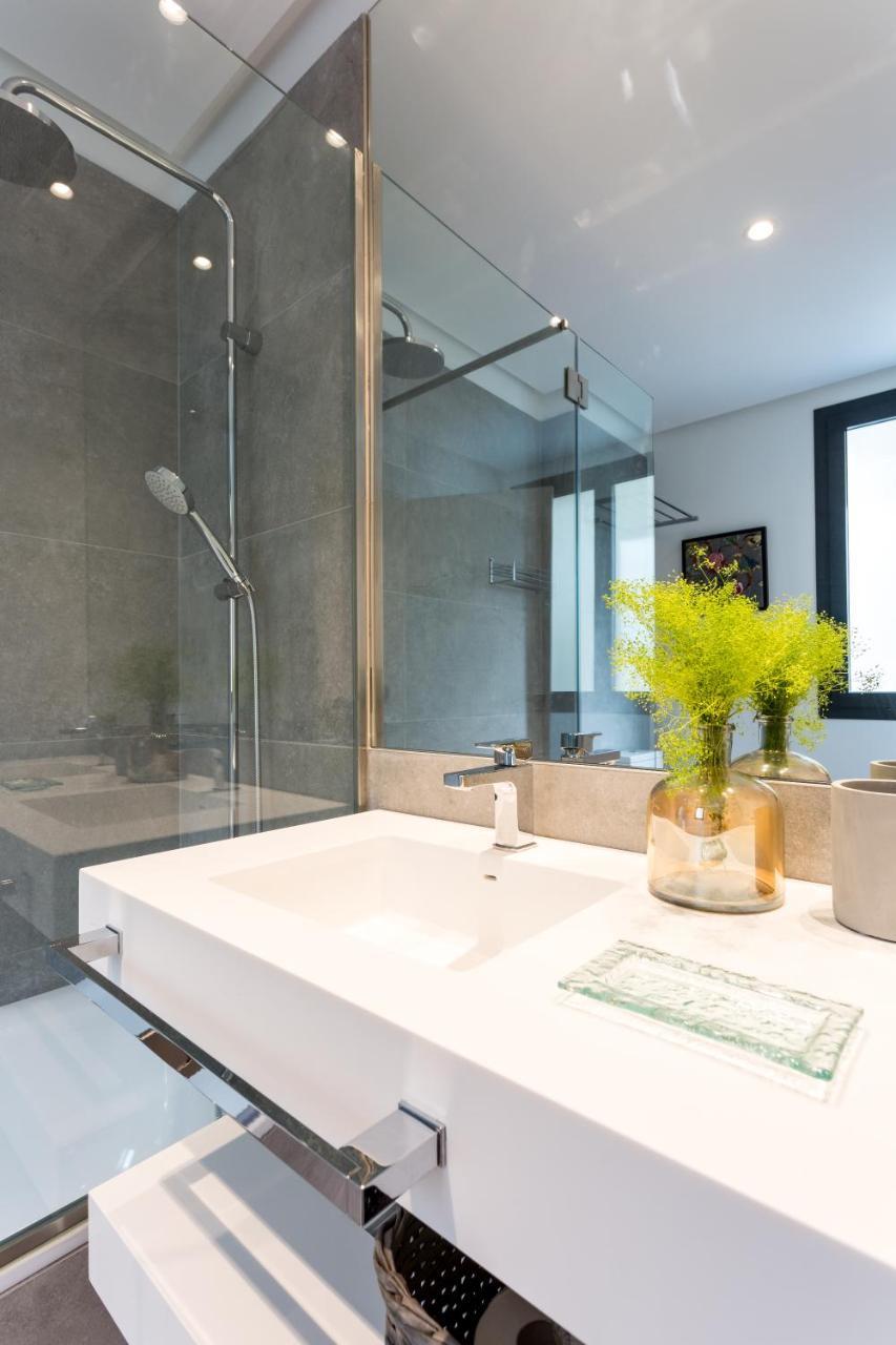 Apartamentos Rg Plaza De Espana Севилья Экстерьер фото